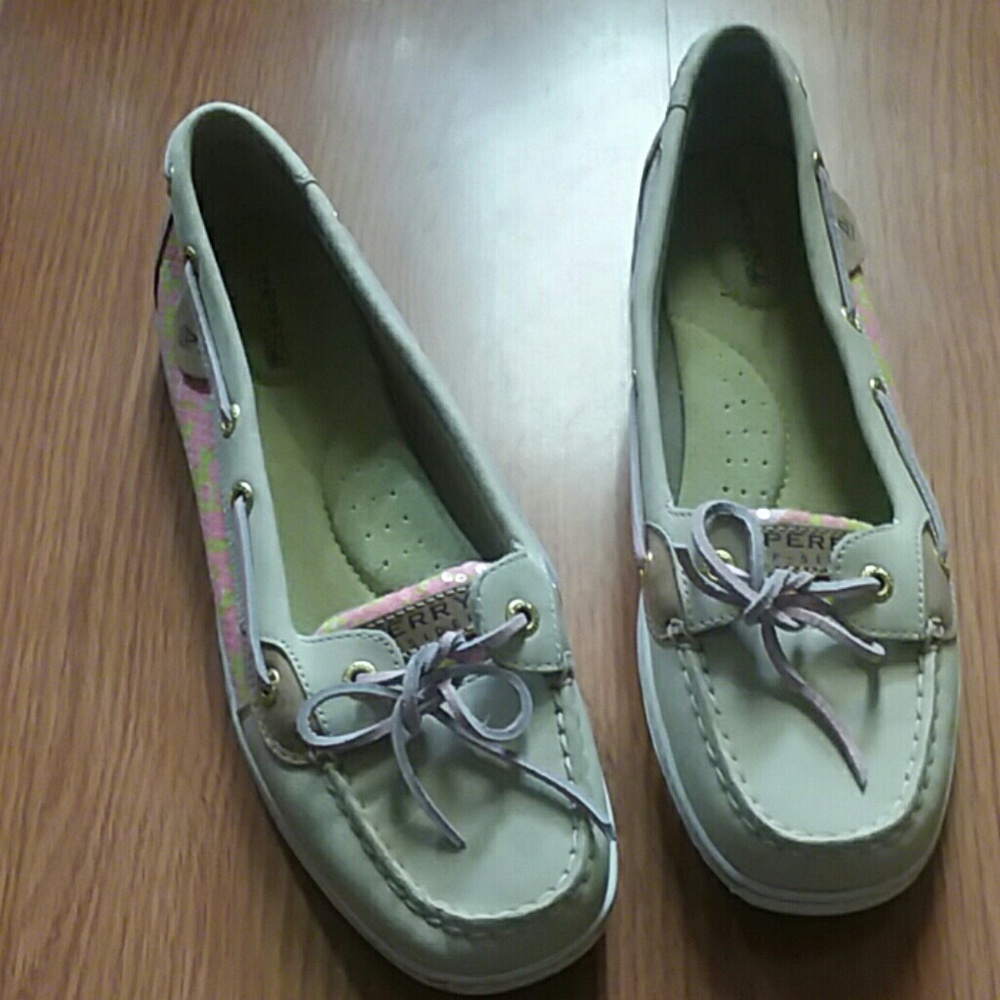 Leather Sperry top siders